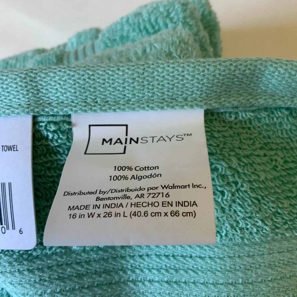 Mainstays Performance Solid Hand Towels